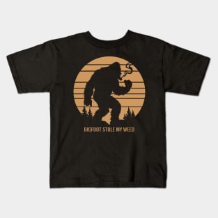 Bigfoot stole my weed Kids T-Shirt